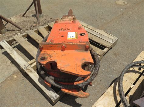 kubota jack hammer attachment